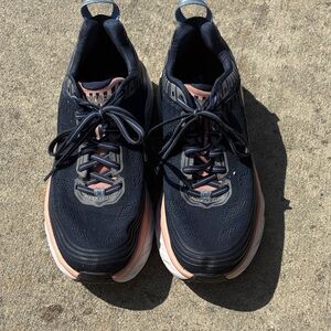 Women's Hoka One One Bondi 6